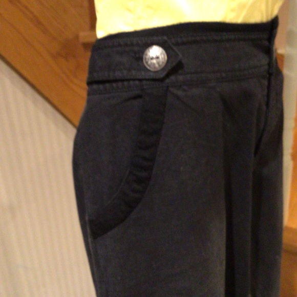 💕💕Host Pick💕💕NWT Black jean like walking short - Picture 2 of 3